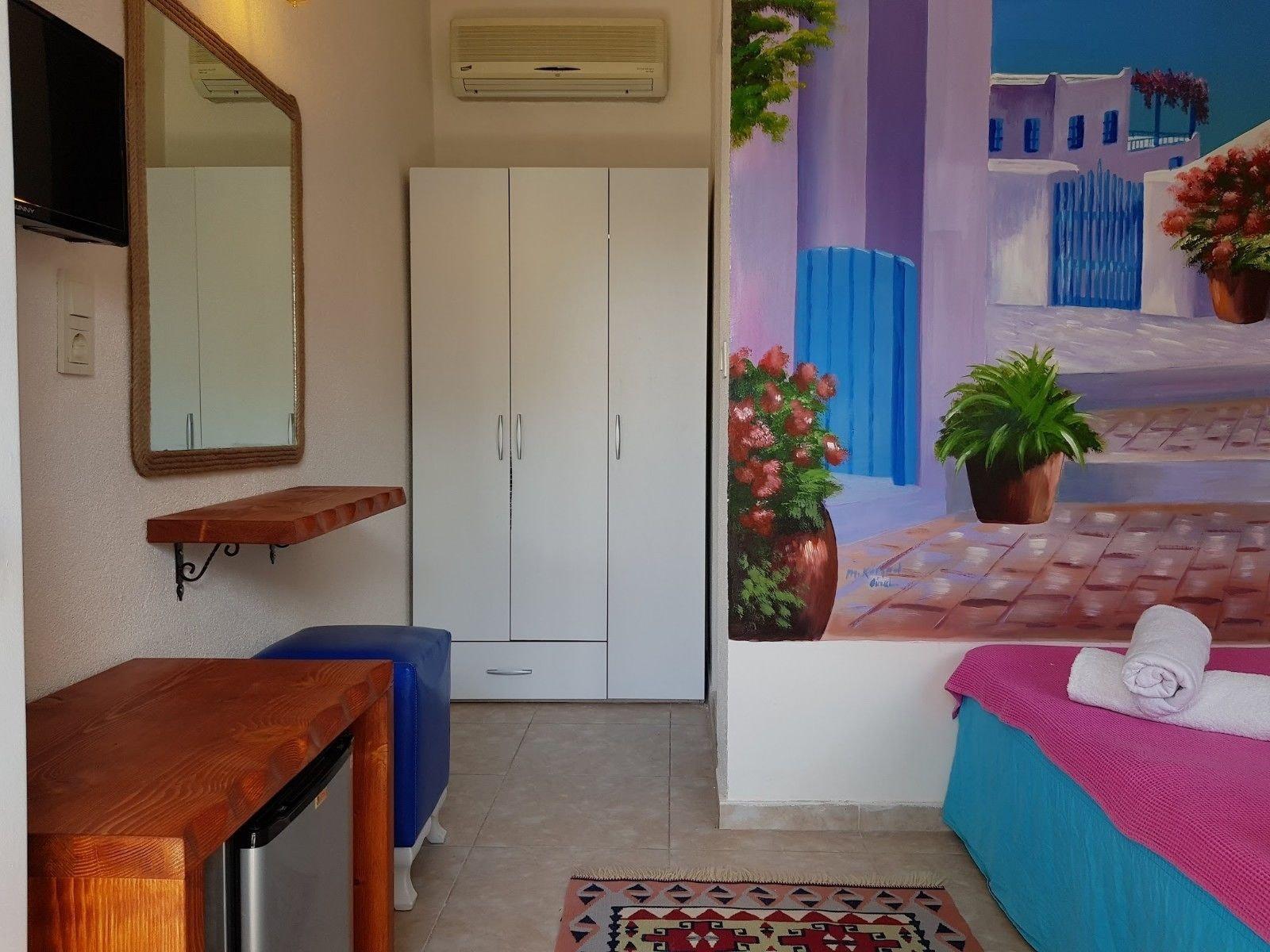 Hakan Hotel Битез Екстериор снимка