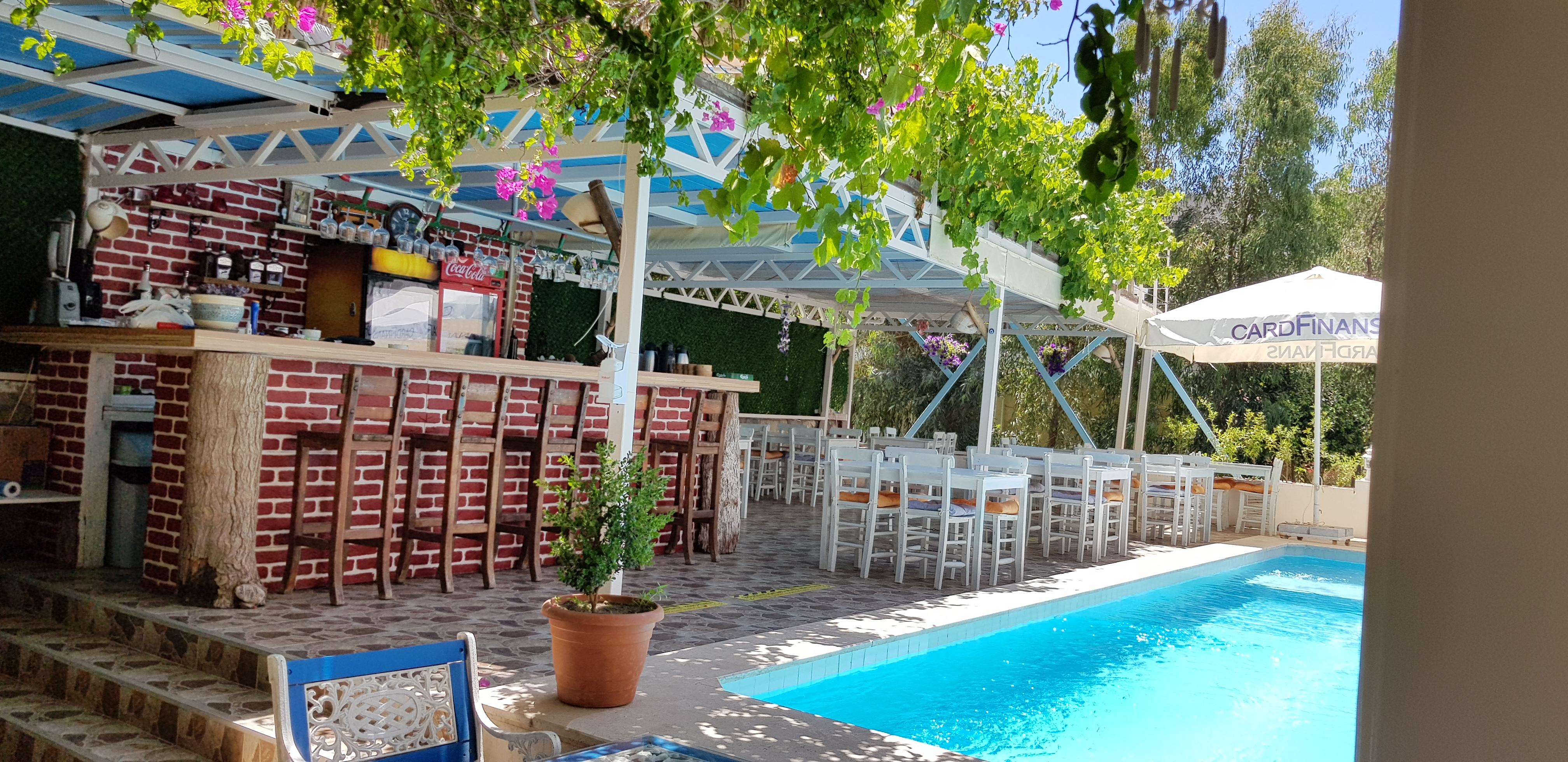 Hakan Hotel Битез Екстериор снимка