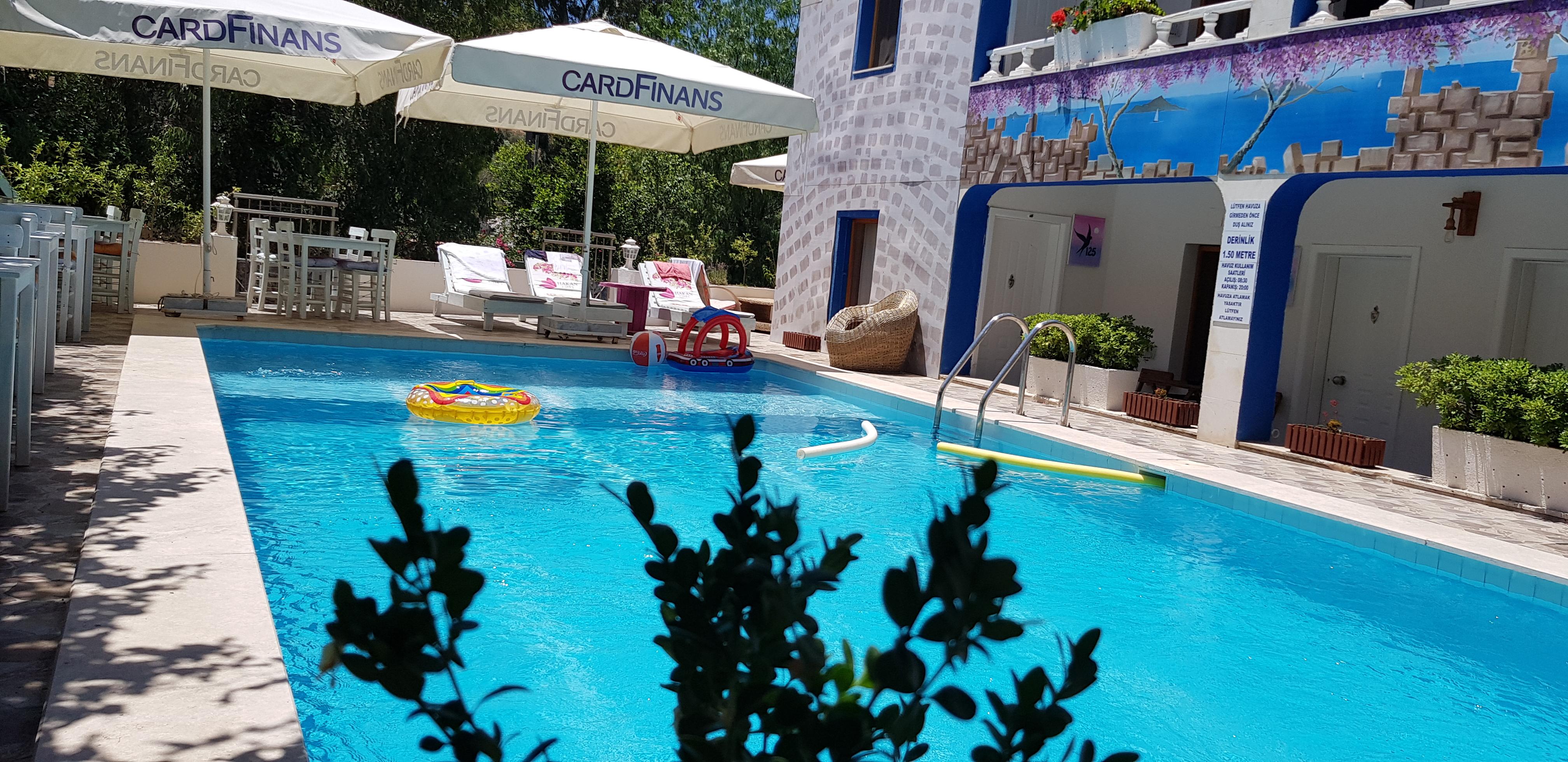Hakan Hotel Битез Екстериор снимка