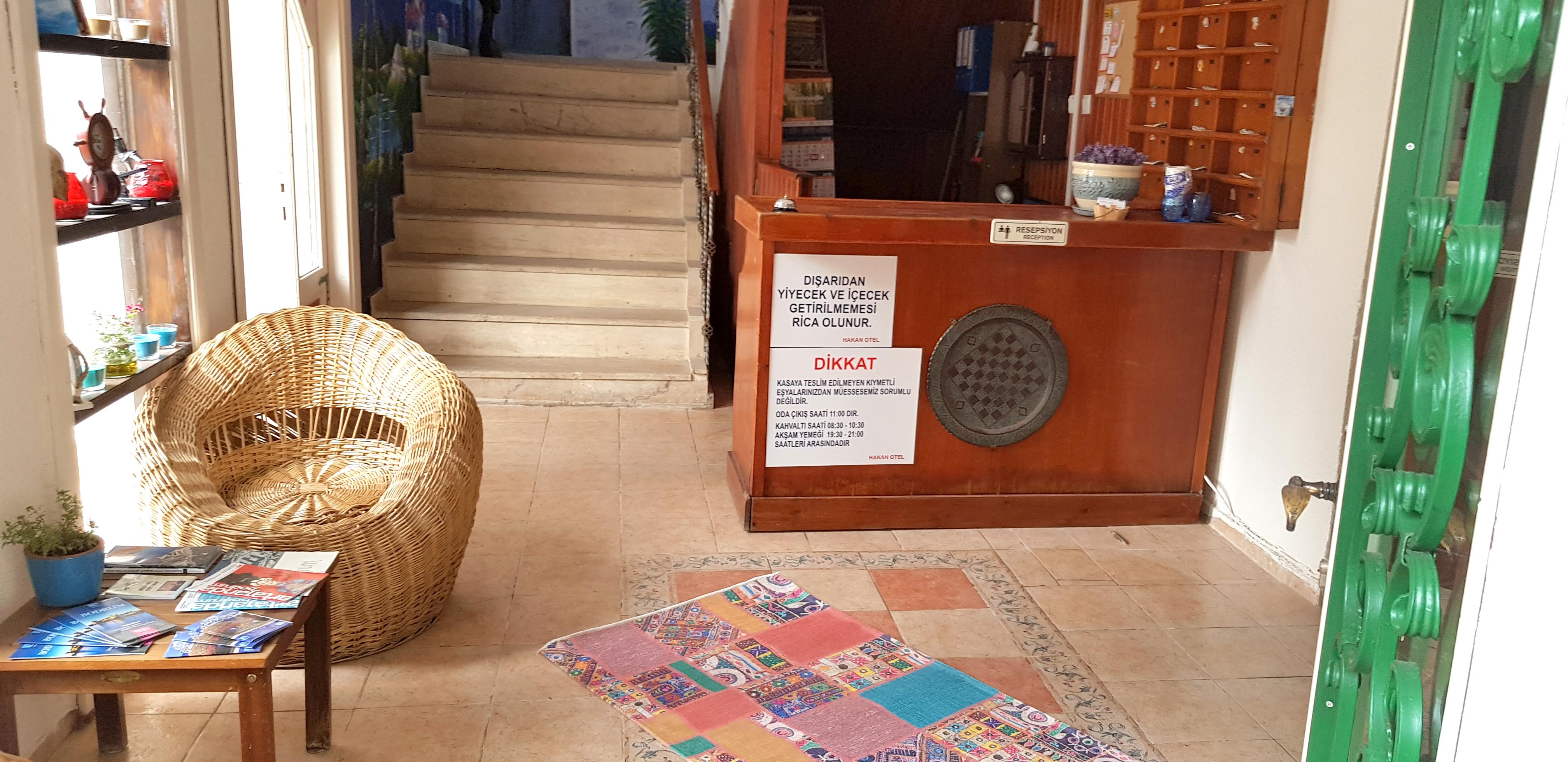 Hakan Hotel Битез Екстериор снимка