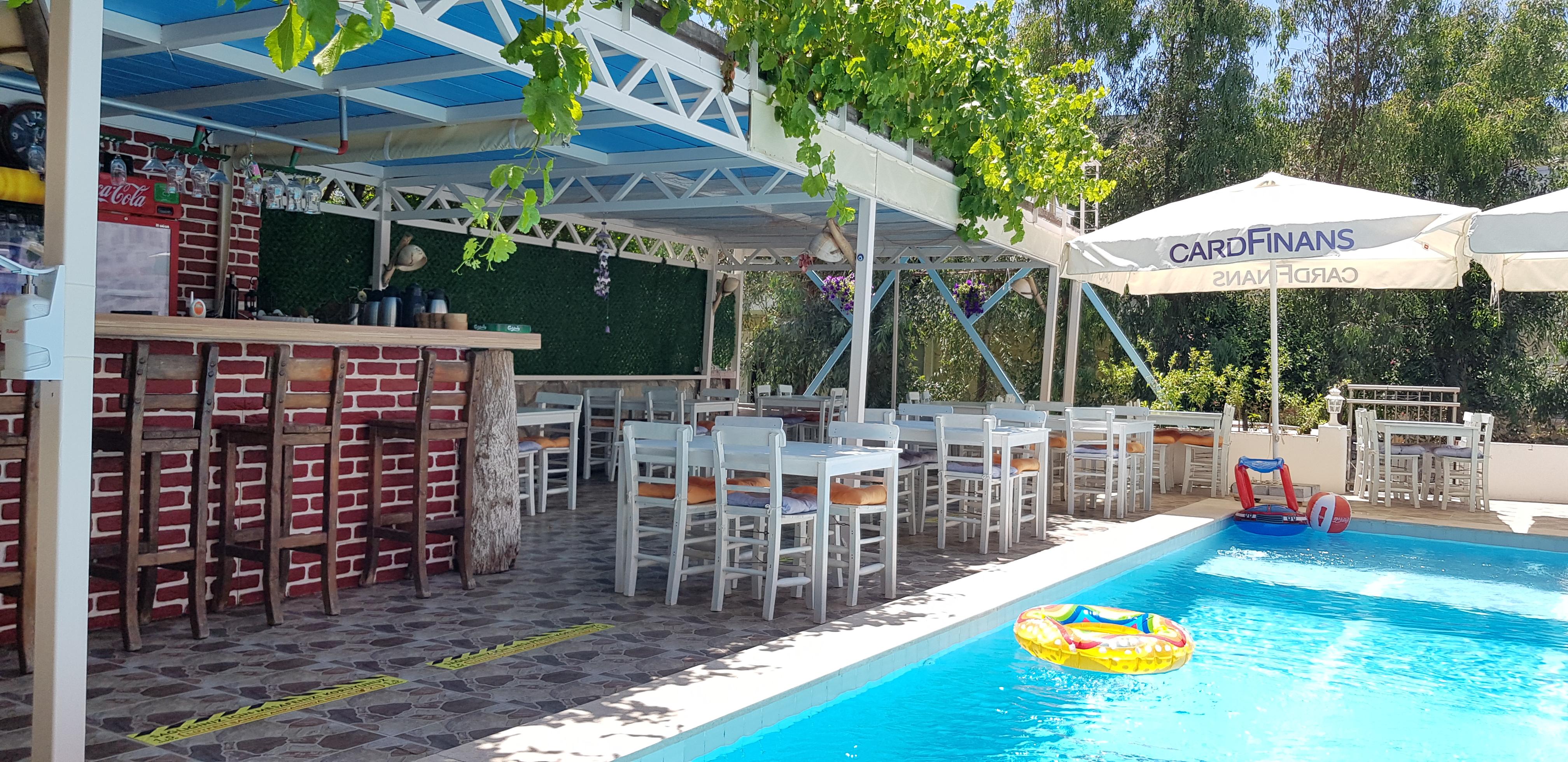 Hakan Hotel Битез Екстериор снимка