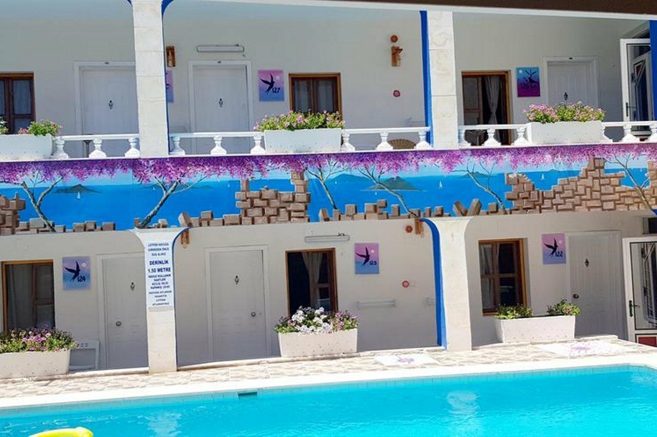 Hakan Hotel Битез Екстериор снимка